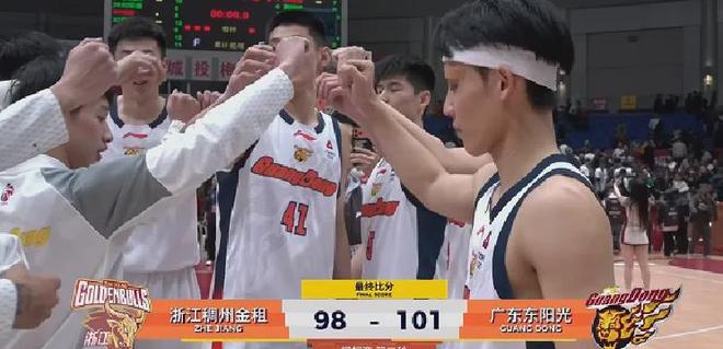 42+22！拒絕活塞合同！當(dāng)今中國(guó)男籃第一尖刀