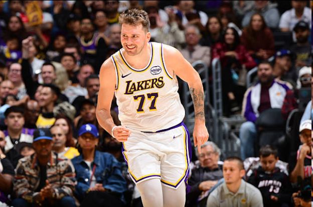 要爭得分王？東契奇新賽季場均41.3分 比第二名字母哥高7分