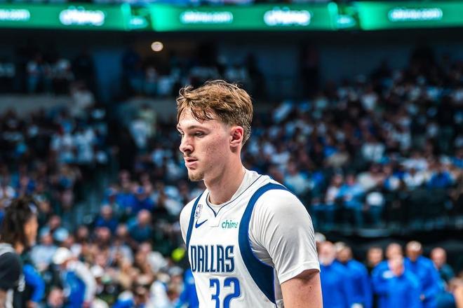 夸張，隔扣又何妨？文班亞馬27+18+6+5封蓋，這是賽季最差表現啊