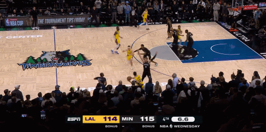 28+16壓哨絕殺!小里稱GOAT!楊瀚森替補打出來了,這下難繃了!