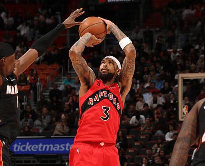 鶯歌28+5+5猛龍逆轉(zhuǎn)送熱火5連敗 熱巴20+10約維奇重摔傷退