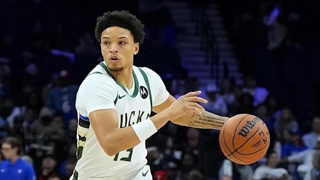 1年前還是盜竊犯，如今32分手刃勇士，坐穩(wěn)首發(fā)，大合同還遠(yuǎn)嗎？