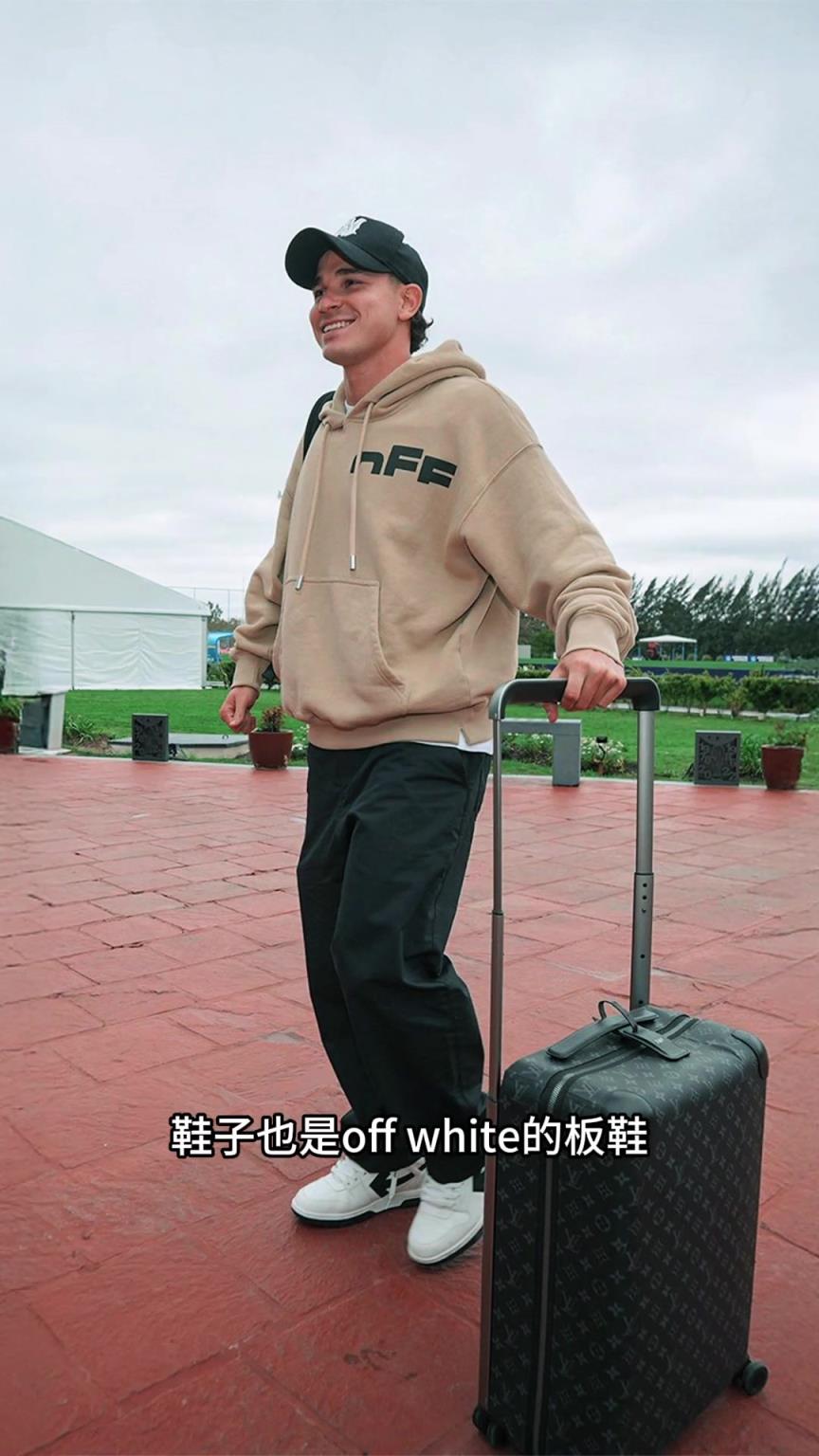 入秋穿搭没灵感，看一下世界杯冠军阿根廷球员穿搭