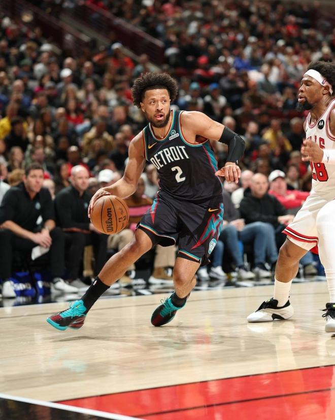 聯(lián)盟第一！活塞5連勝送公牛8連敗 坎寧安準(zhǔn)三雙杜倫復(fù)出26+13