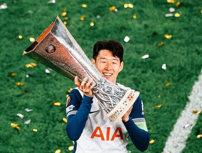 值得铭记的赛季！五大亚洲球星拿到冠军，李刚仁单季四冠创记录！