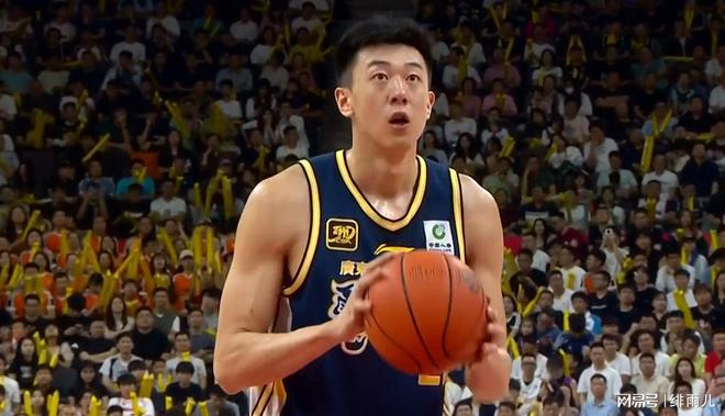 稳了，广东队！CBA顶级中锋正式崛起，保送杜锋重返总决赛！