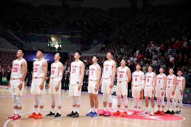 中国男篮VS韩国,倒计时1个月!郭士强率领中国队,2025表现出色