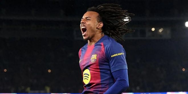 2-1!后卫铁树开花梅开二度,巴萨2-1击败法兰克福