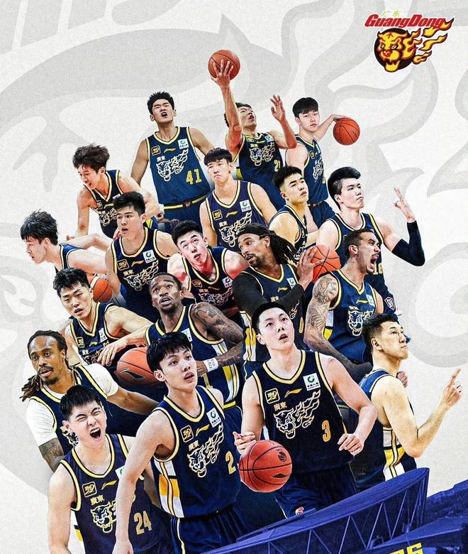 广东男篮CBA全家福出炉:徐杰领衔15人+4外援集结,杜锋剑指冠军