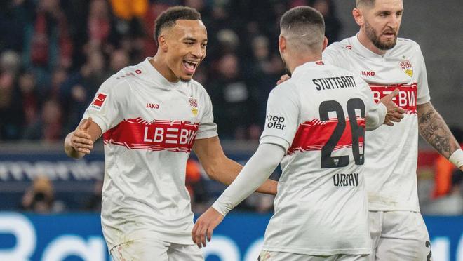 翁达夫与勒韦林 斯图加特意外锋线搭档绽放光彩