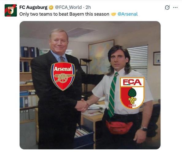 奥格斯堡晒和阿森纳握手梗图：本赛季只有两支球队能击败拜仁