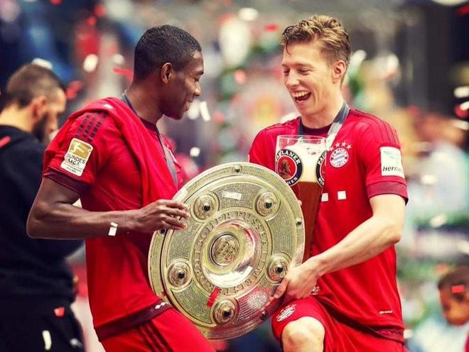 魏泽忆转会拜仁:当时科隆处境艰难,也没有给我职业合同