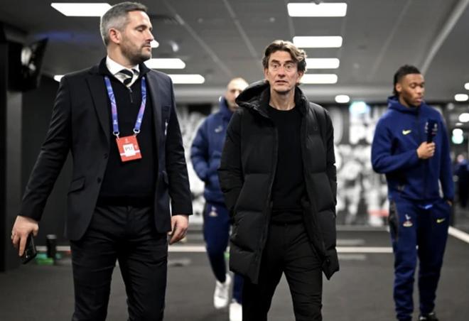 弗兰克：这场比赛可能会非常胶着；法兰克福可以毫无包袱地踢