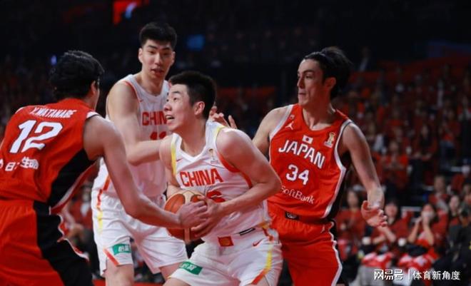 卧槽!25-9重锤小日子,15分大逆转,这次男篮真解气