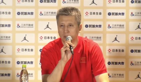 郭士强：上半场防守执行力有折扣，希望每个人都能相信队友