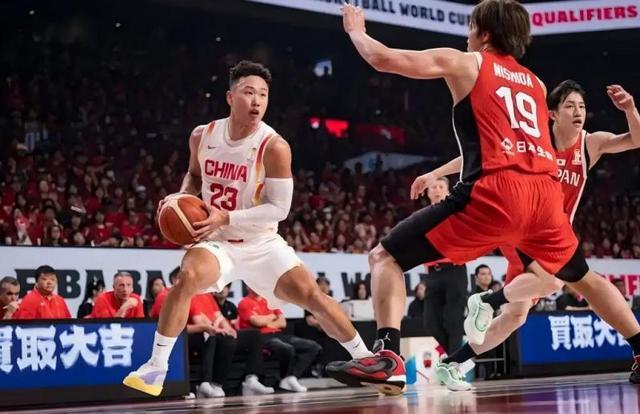 聚焦|中国男篮逆转日本队,贺希宁成奇兵,赵继伟显担当