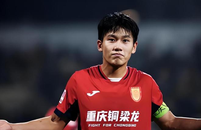 你能想象吗！重庆铜梁龙如今排名中超第二，未来还有希望冲击亚冠
