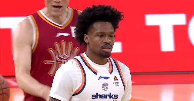 逆转13连胜，上海男篮险胜山西，古德温战旧主31+7 1将末节成奇兵