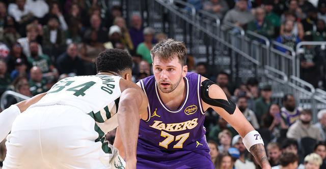 東契奇41+9字母哥32+10 湖人客場(chǎng)大勝雄鹿