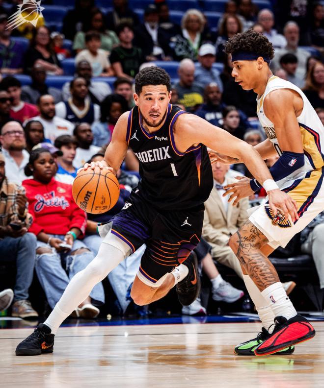 布克30+9+5+末节12分，湖人退货中锋肆虐内线，太阳力克鹈鹕