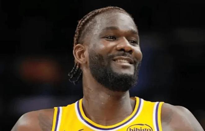 湖人123-115开拓者 球员评价:3人满分,5人及格,克内克特低迷