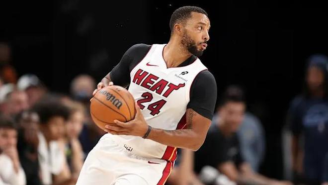 耻辱被翻盘!快船119-120热火,看数据:头号罪人是他!