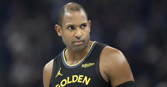 队记：霍福德的伤情被列为右侧坐骨神经痛 至少会缺席三场比赛