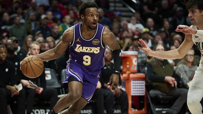 湖人隊(duì)布朗尼·詹姆斯透露，他在比賽中的一項(xiàng)能力“大幅提升”