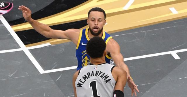 文班：庫里在今天手感火熱 我們顯然沒能限制他的發揮