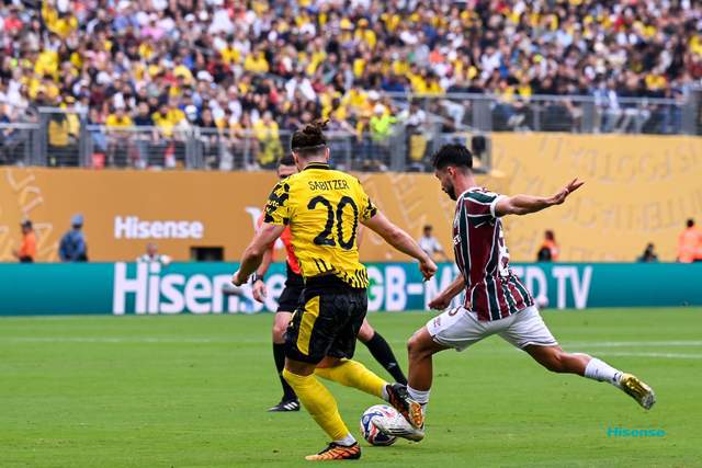 一場(chǎng)0-0令球迷熱血沸騰！紛紛調(diào)侃：人稱弟媳，但是操著當(dāng)?shù)男?></div>
                            <p>一場(chǎng)0-0令球迷熱血沸騰！紛紛調(diào)侃：人稱弟媳，但是操著當(dāng)?shù)男?/p>
                        </a> </li>
                                        <li> <a href=