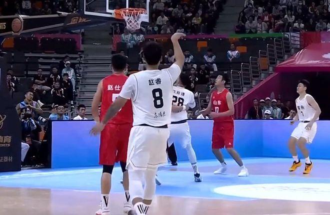 山东不敌广东 山东内线单枪匹马 广东全民皆兵外线火力全开