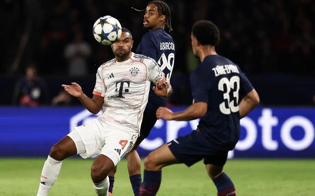 约纳坦-塔:上半场我们表现出色,下半场则是大家共同忍耐