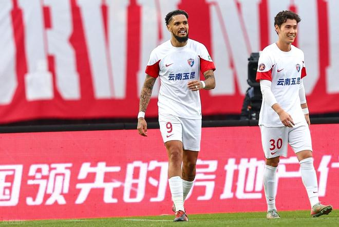 再见,武汉三镇!曝30岁前国脚转投云南玉昆,携手侯永永,冲亚冠