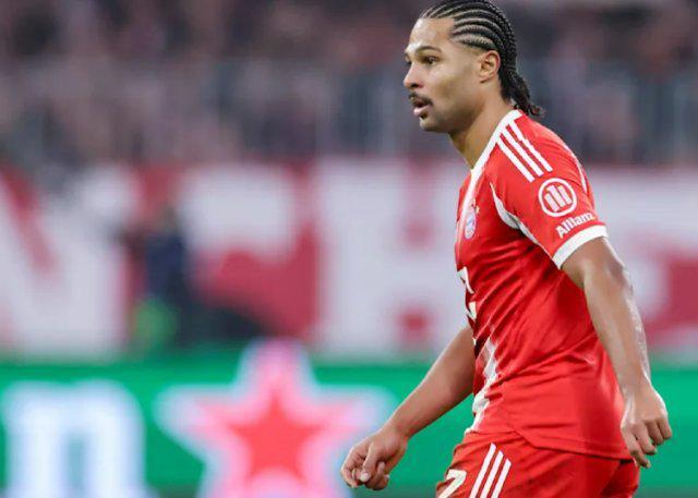 记者:拜仁与格纳布里商谈续约事宜