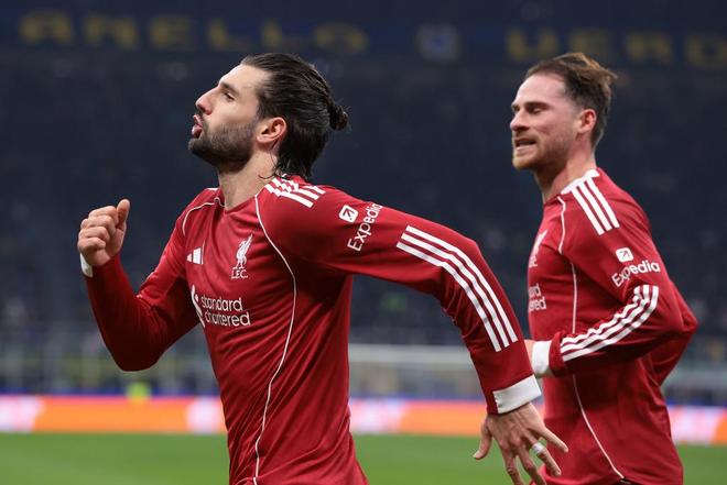 体坛联播|利物浦欧冠绝杀国米,巴萨逆转战胜法兰克福