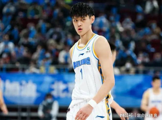 CBA大结局,曾凡博拒绝澳洲联赛,霸气回归北京队,广东队慌了