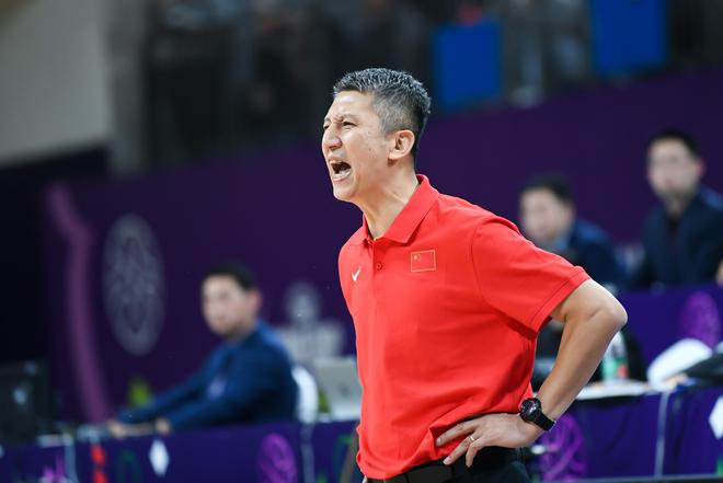 咋进的国家队?男篮3大国手新赛季连续打铁,郭士强脸色挂不住