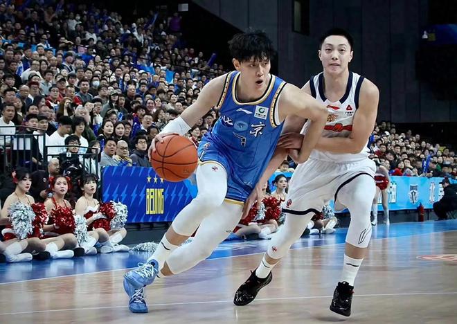 北京客場(chǎng)挑戰(zhàn)廣廈！兵強(qiáng)馬壯有望復(fù)仇，CCTV5直播