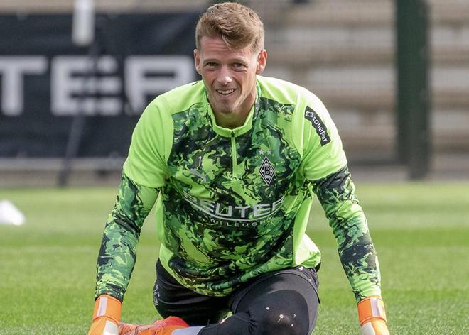 德天空：門興門將奧姆林純租借加盟勒沃庫森，租期至本賽季末