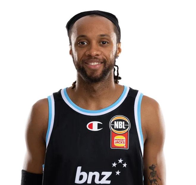 同曦签猛将!卡特赖特个子矮得分强,突投传随意切换,补强一号位