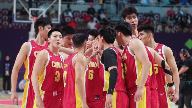 中国男篮再次出征世界杯预选赛,急需胜利扭转不利局面
