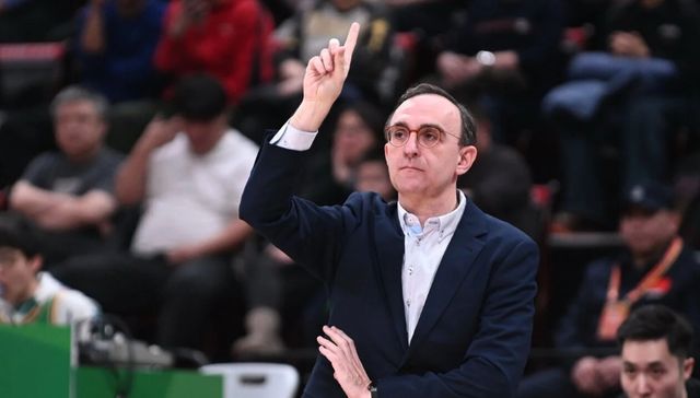 遼寧男籃全力出擊！布羅金頓CBA首秀，趙繼偉漸入佳境，央視直播