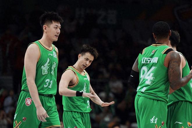 CBA焦点战今夜打响,CCTV5直播!辽宁挑战广州,北控男篮或2连败