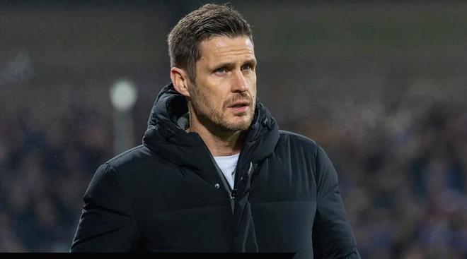 官方:多特体育总监凯尔将于赛季末离任,结束四年工作生涯