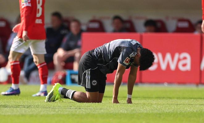 德天空:布朗已接受核磁共振检查,仍不确定能否去德国队报到