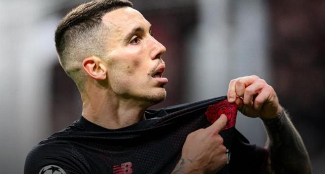 每体:格里马尔多是巴萨补强左路的头号人选,球员合同仅剩1年