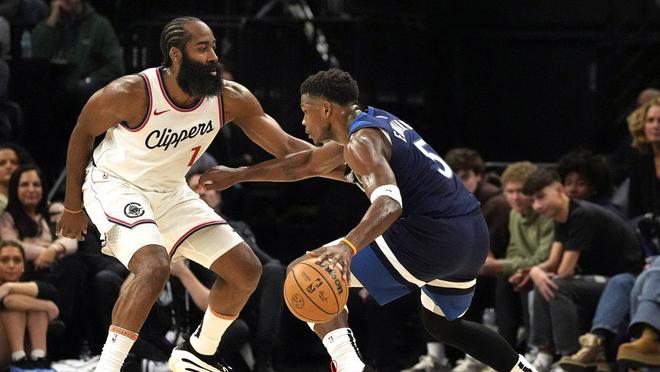 NBA传闻:詹姆斯·哈登的交易传闻甚嚣尘上,森林狼会出手吗?
