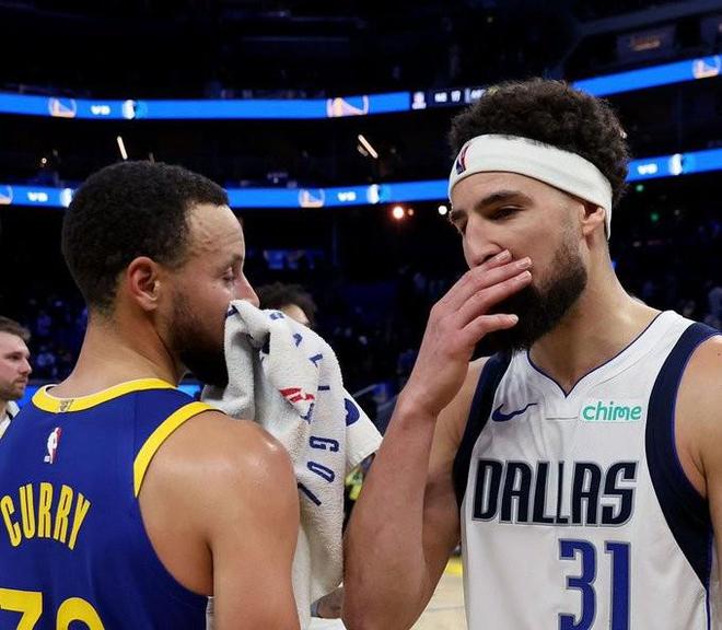 勇记:克莱身边人相信他会重返勇士,但需要库里为此争取