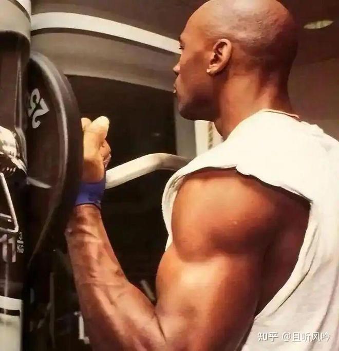 喬丹背打的動哈登嗎？