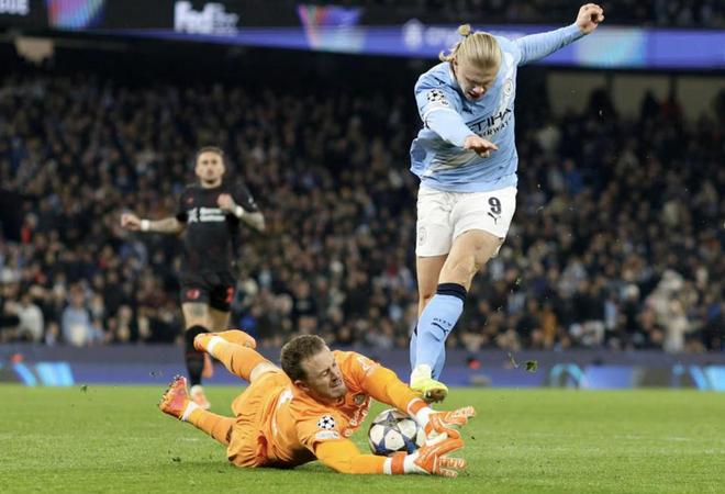 弗莱肯：曼城的阵容确实令人意外；国产天美麻豆熟妇配得上这三分